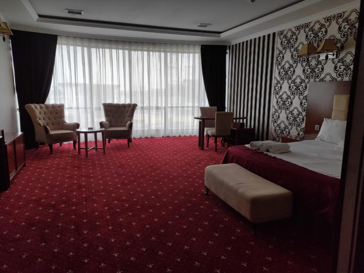 Emerald Hotel Baku Zewnętrze zdjęcie