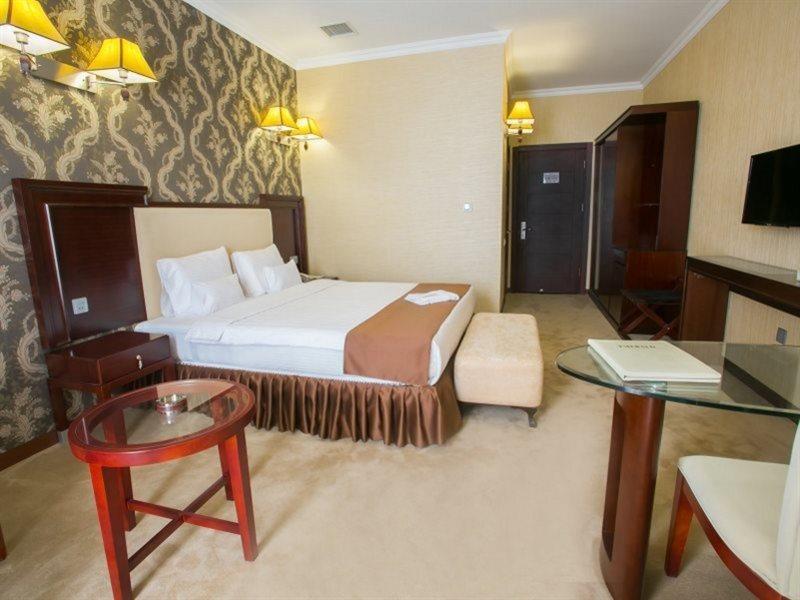 Emerald Hotel Baku Zewnętrze zdjęcie